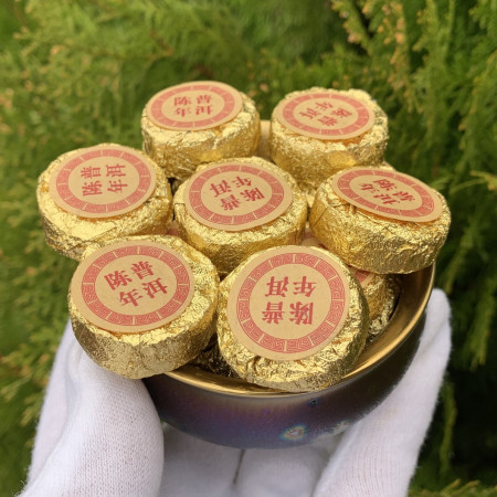 Выдержанный нефритовый Шу пуэр 2003 год 100 г